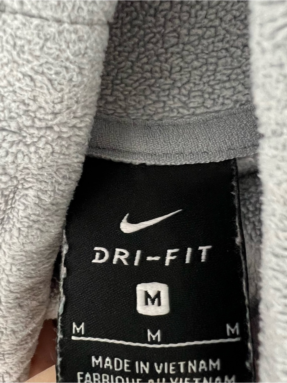 Nike fleece turtle neck sweater women’s medium - Picture 4 of 6